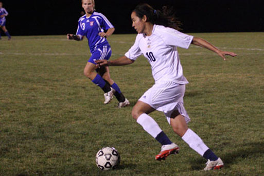 Women's Soccer Shines In First Spring Game
