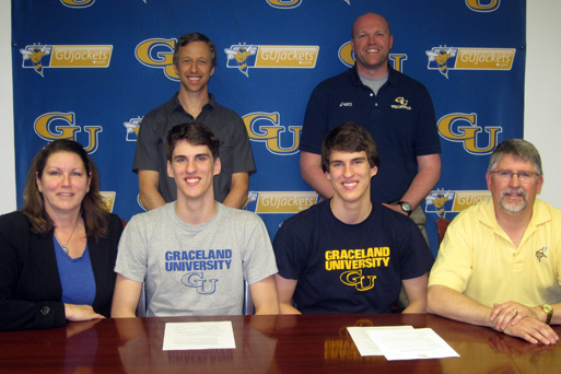 Twin Towers Nicholas and Jonathan Mueller Choose GU