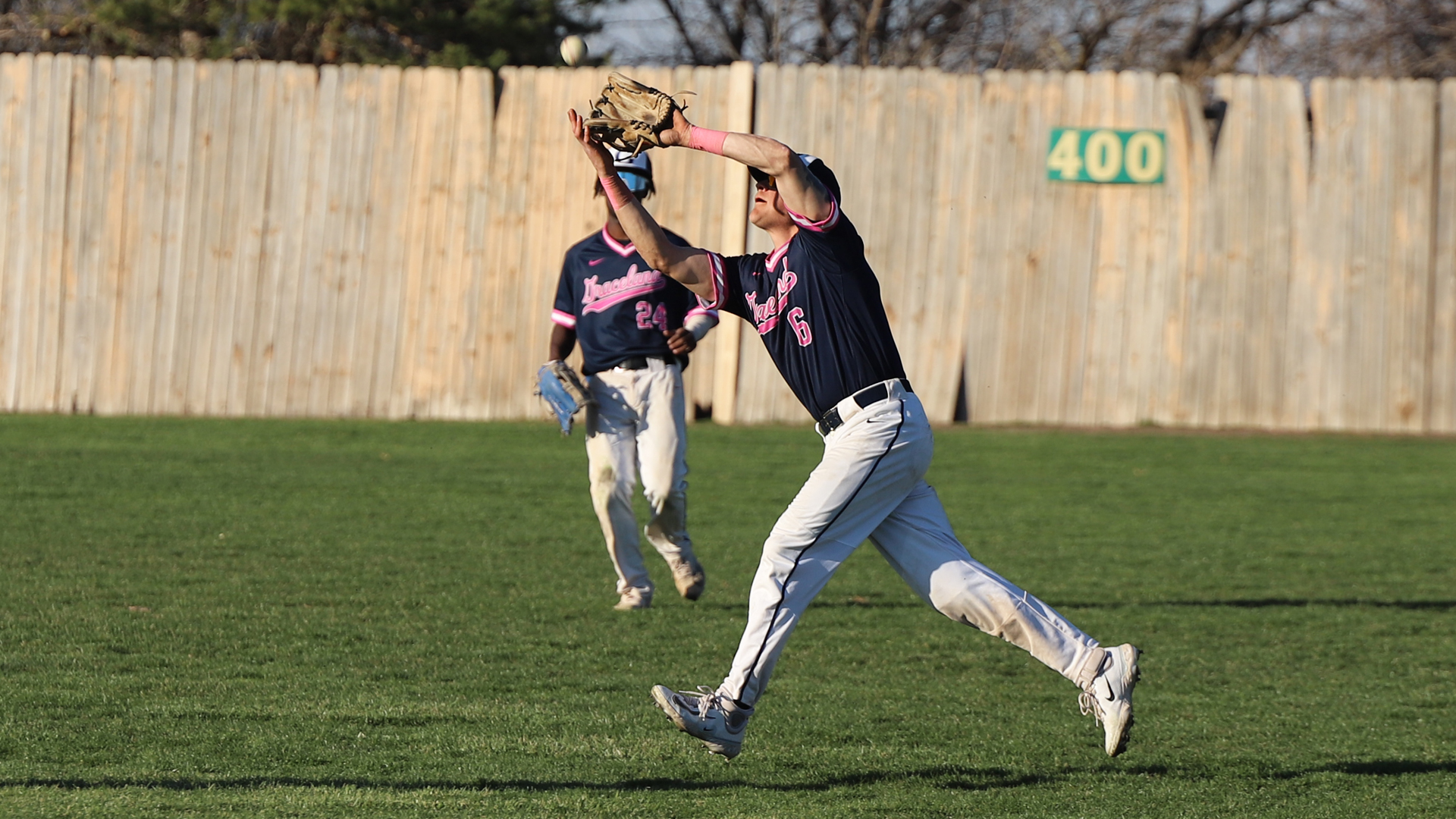 Baseball Splits the Series to the Statesmen with Game Four Victory