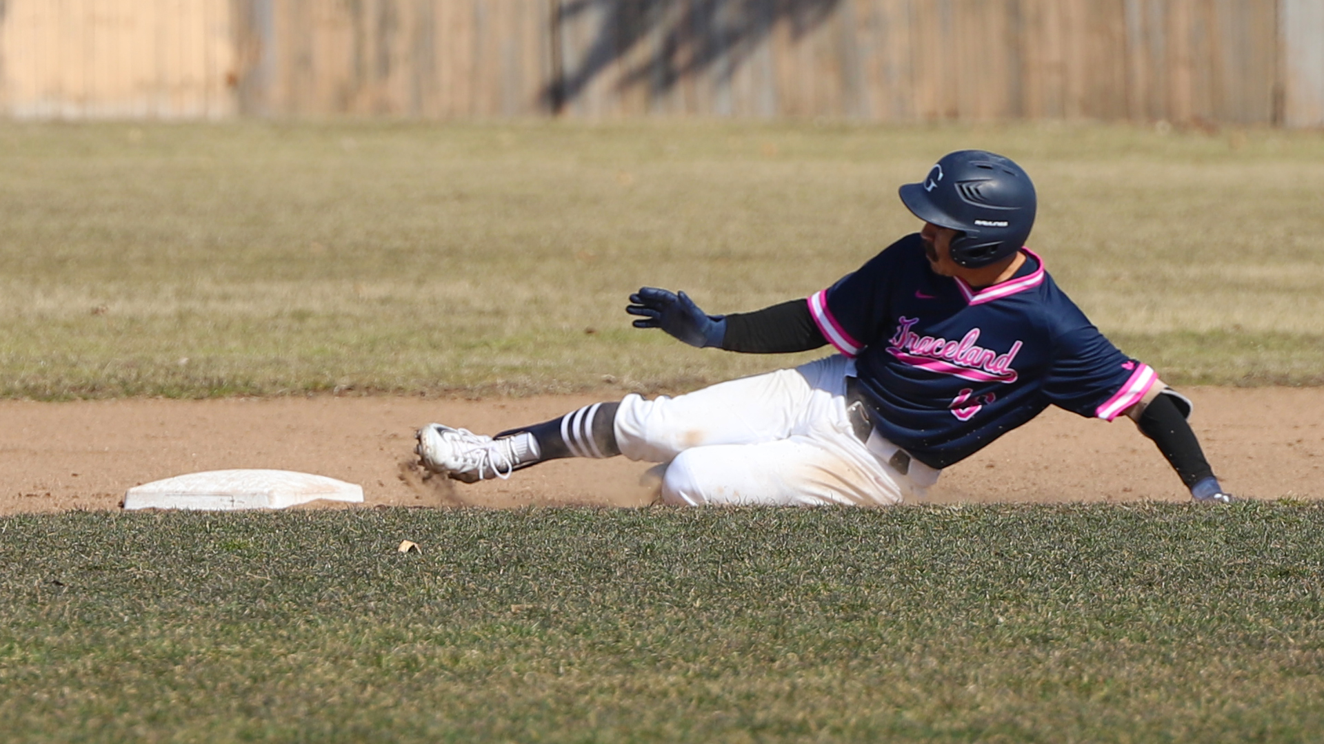 Baseball Adds Two Against the V-Hawks