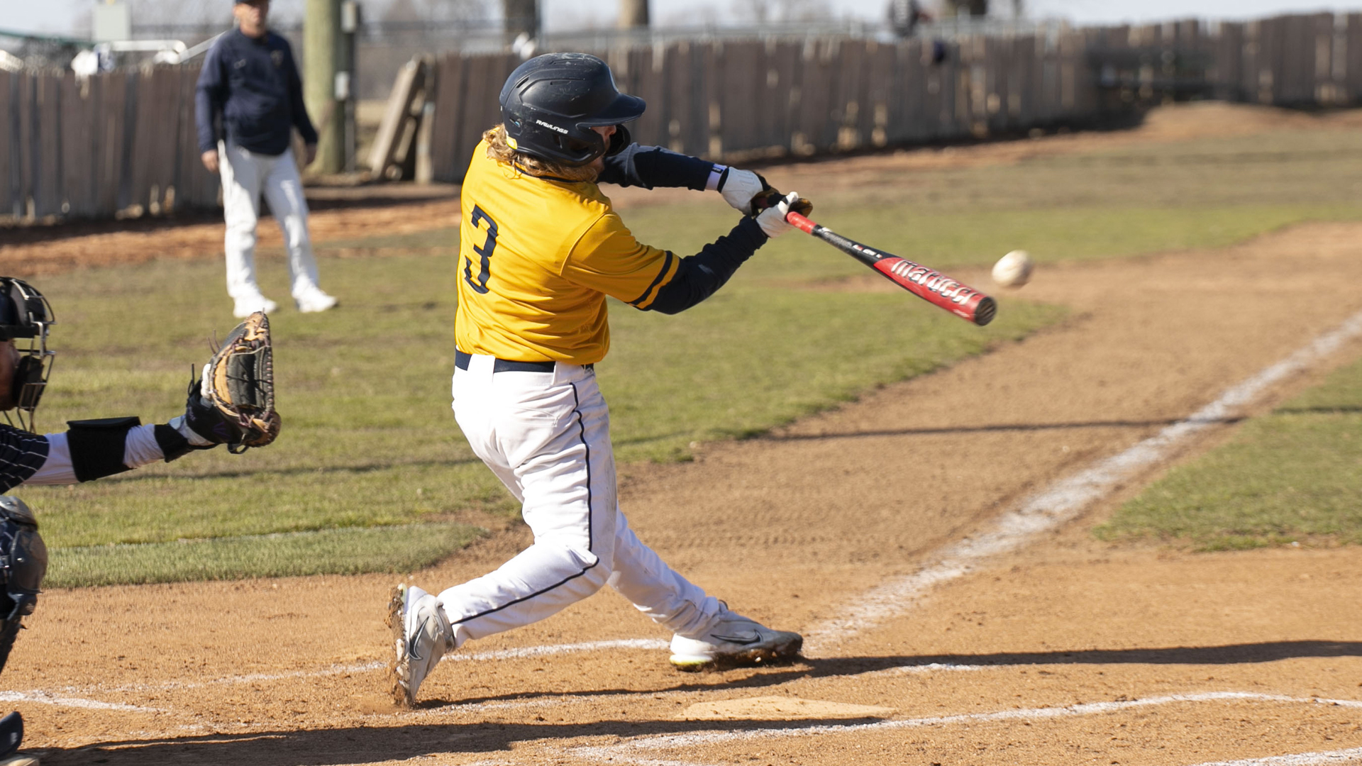 Baseball Takes Down Vikings in Doubleheader Sweep