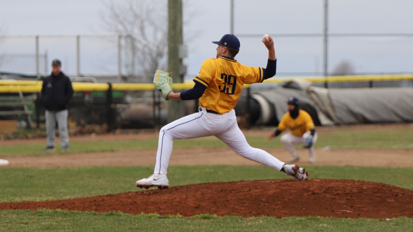 Jackets Split Doubleheader with Ravens, Looks to Close Out Series Sunday