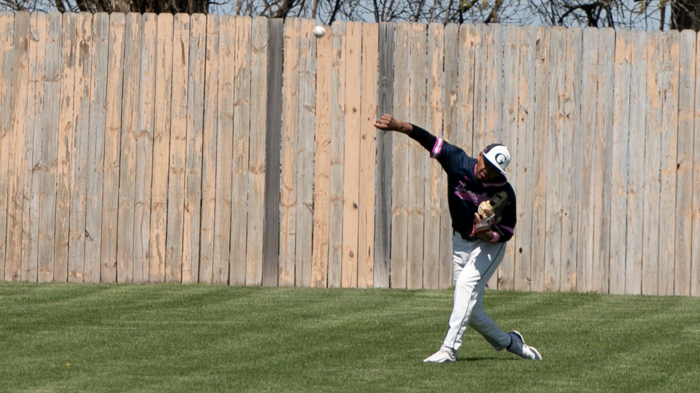 Graceland Sweeps Doubleheader, Takes Series Against Benedictine