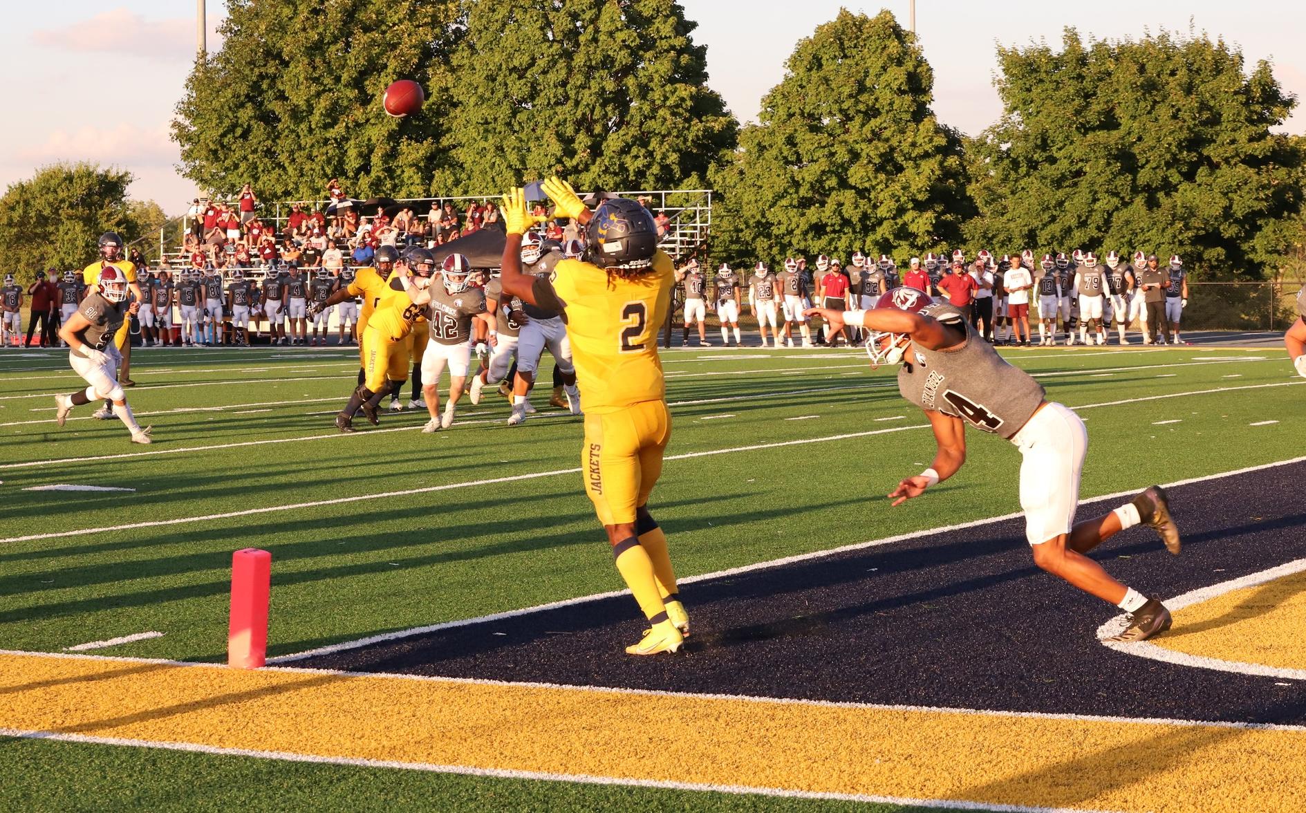 The Yellowjackets End Their Losing Streak Taking Down the Valor