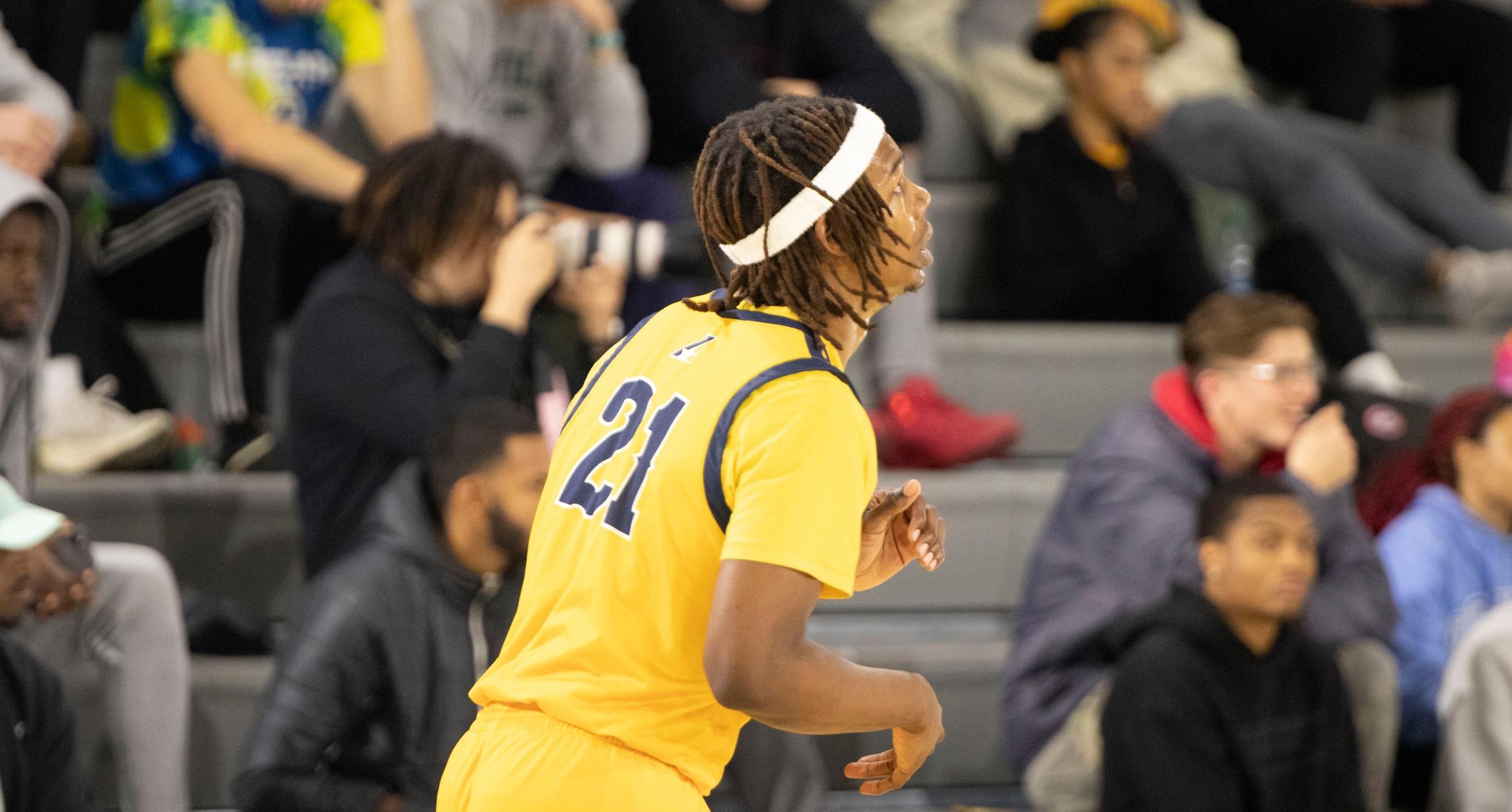 Men's Basketball Stopped by Statesmen