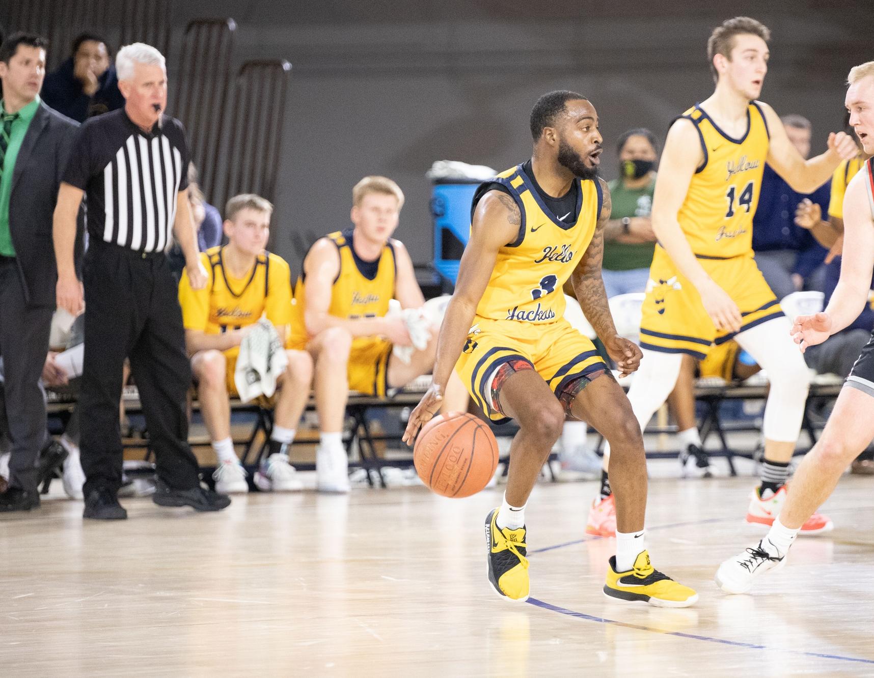Men's Basketball Halted by The Lancers on Season Opener.