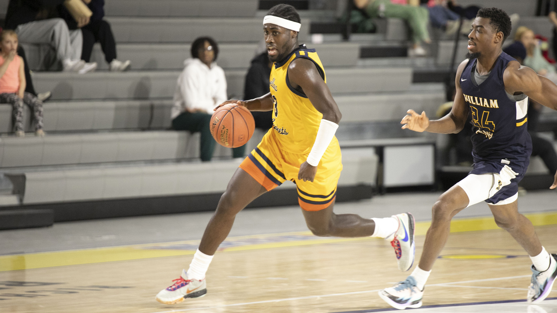 Men&rsquo;s Basketball Caged by Benedictine