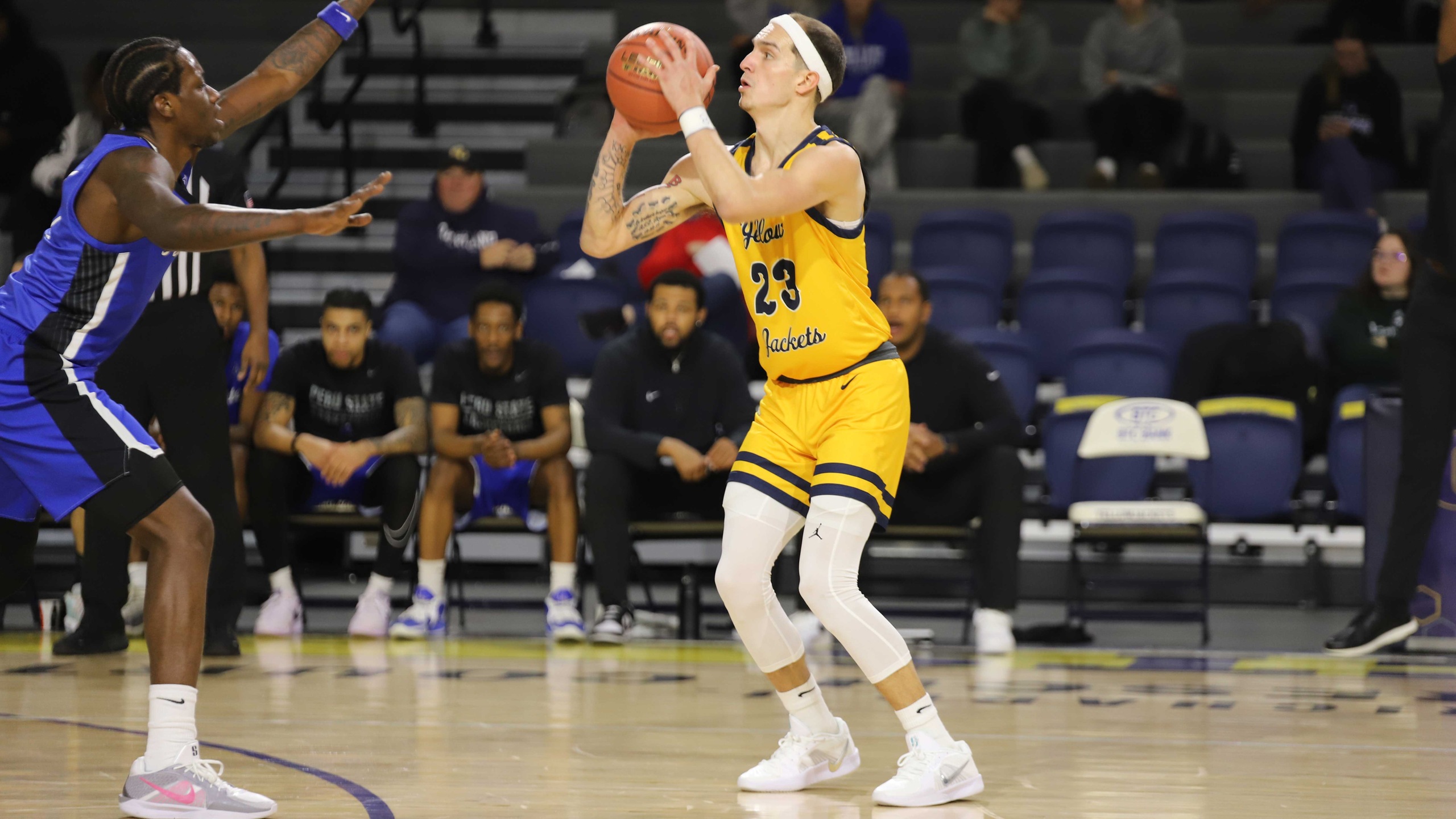 Graceland Secures Key Conference Win Over Peru State, Clinches No. 2 Seed