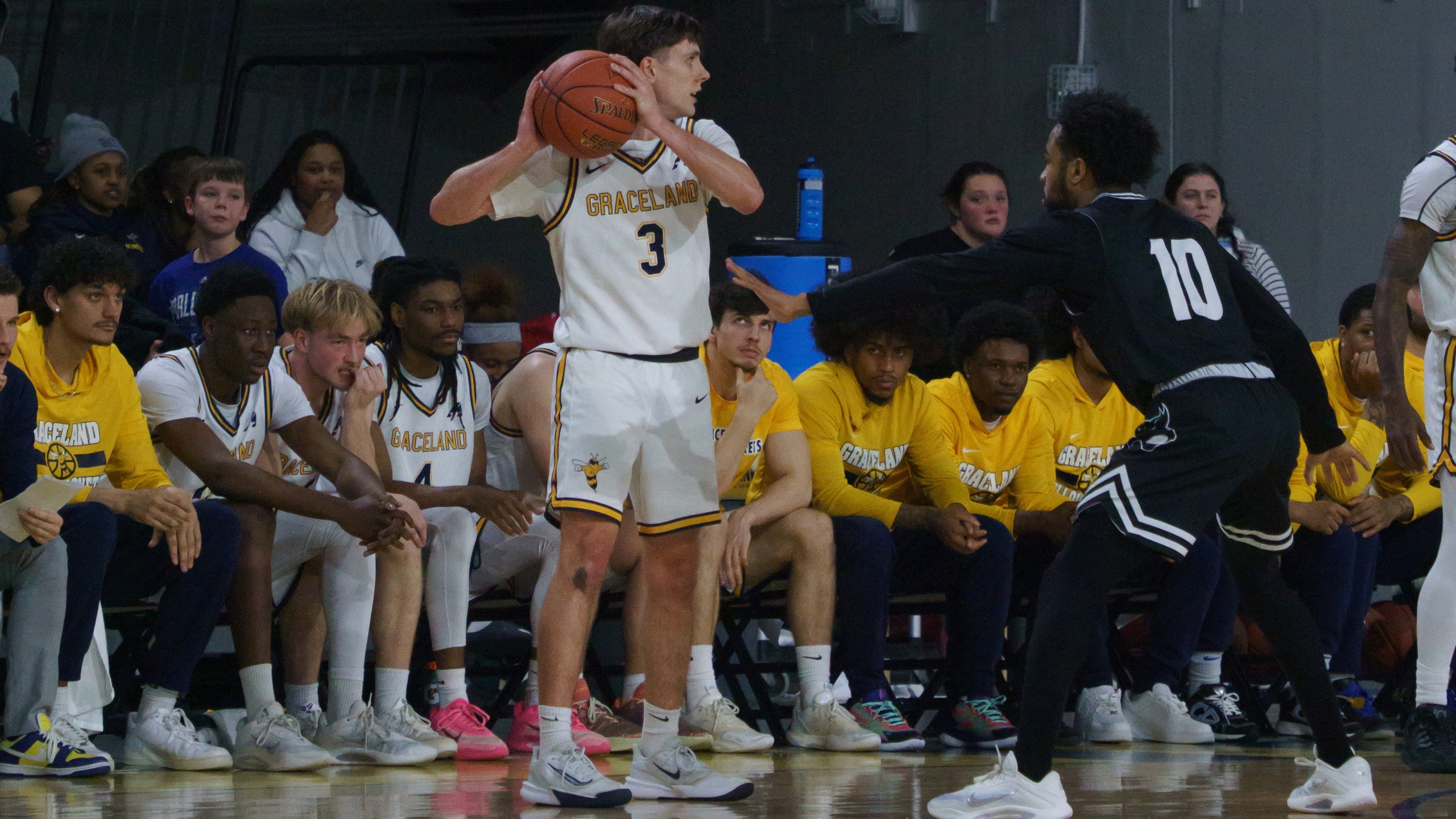 No. 1 Seed Graceland Dominates Peru State 95-68 in Heart Quarterfinal