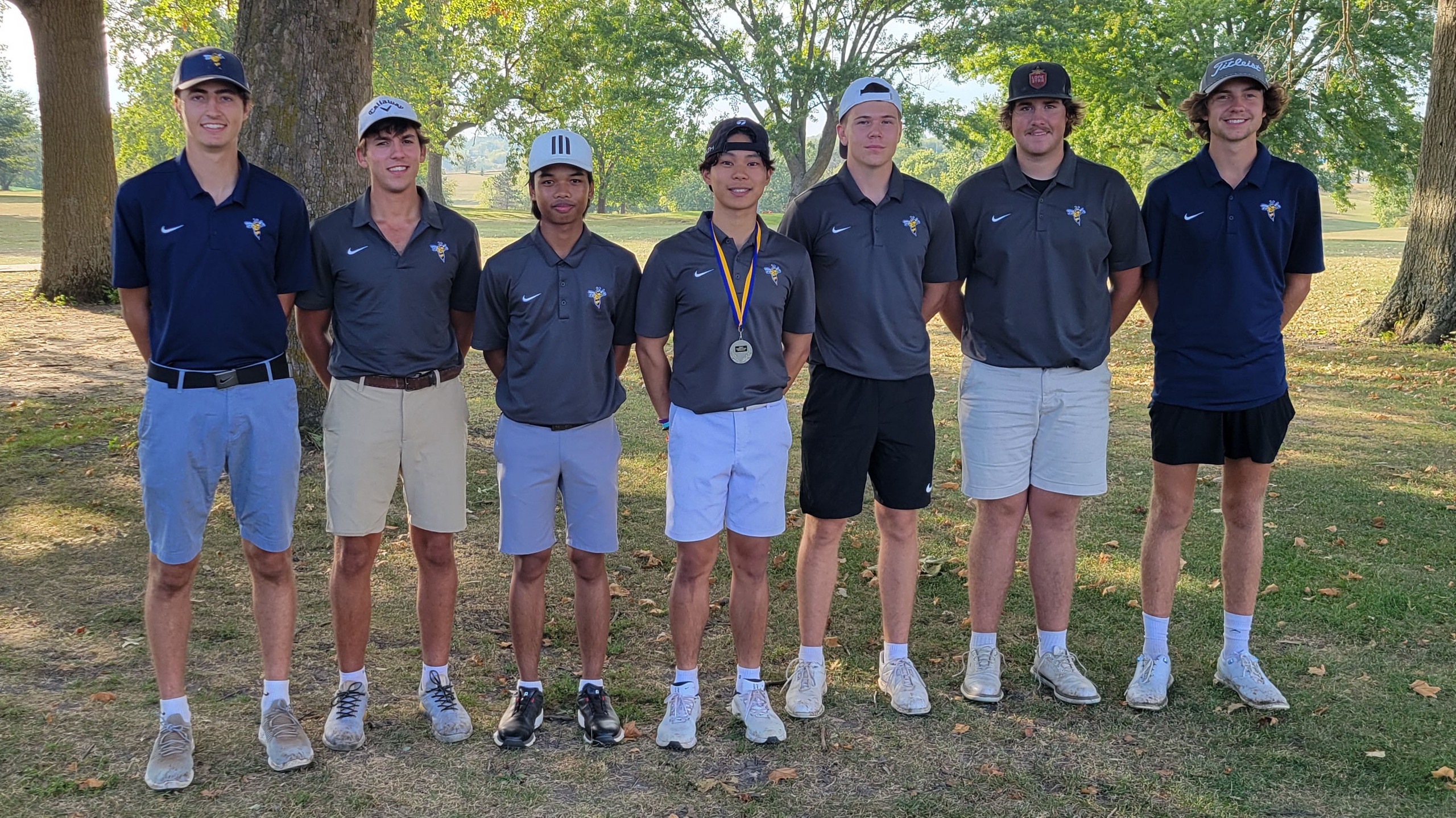 Graceland's Saxen Hii Shines, Yellowjackets Secure Second at Fall Invitational