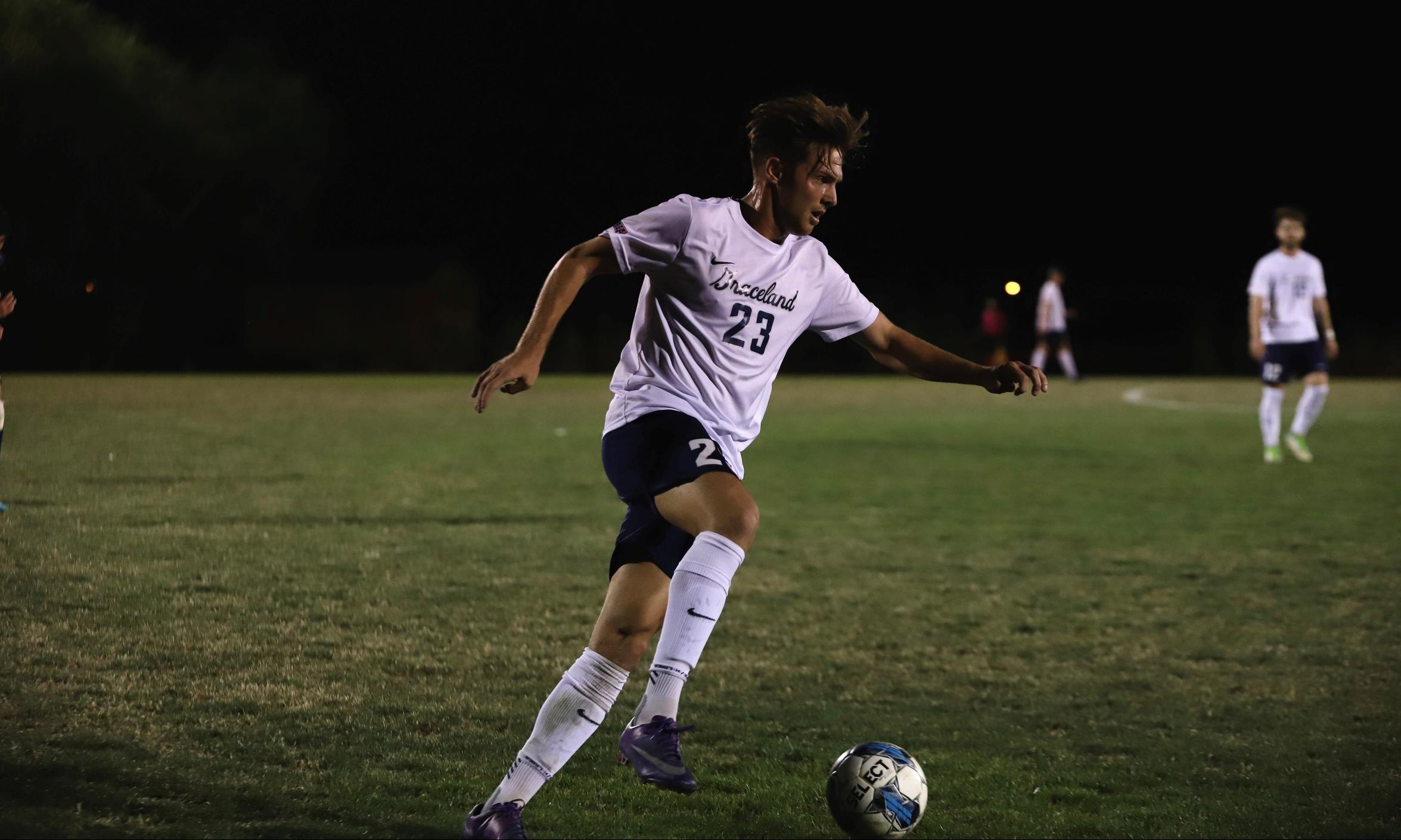 Men's Soccer Ties to Mustangs on Homecoming Night.