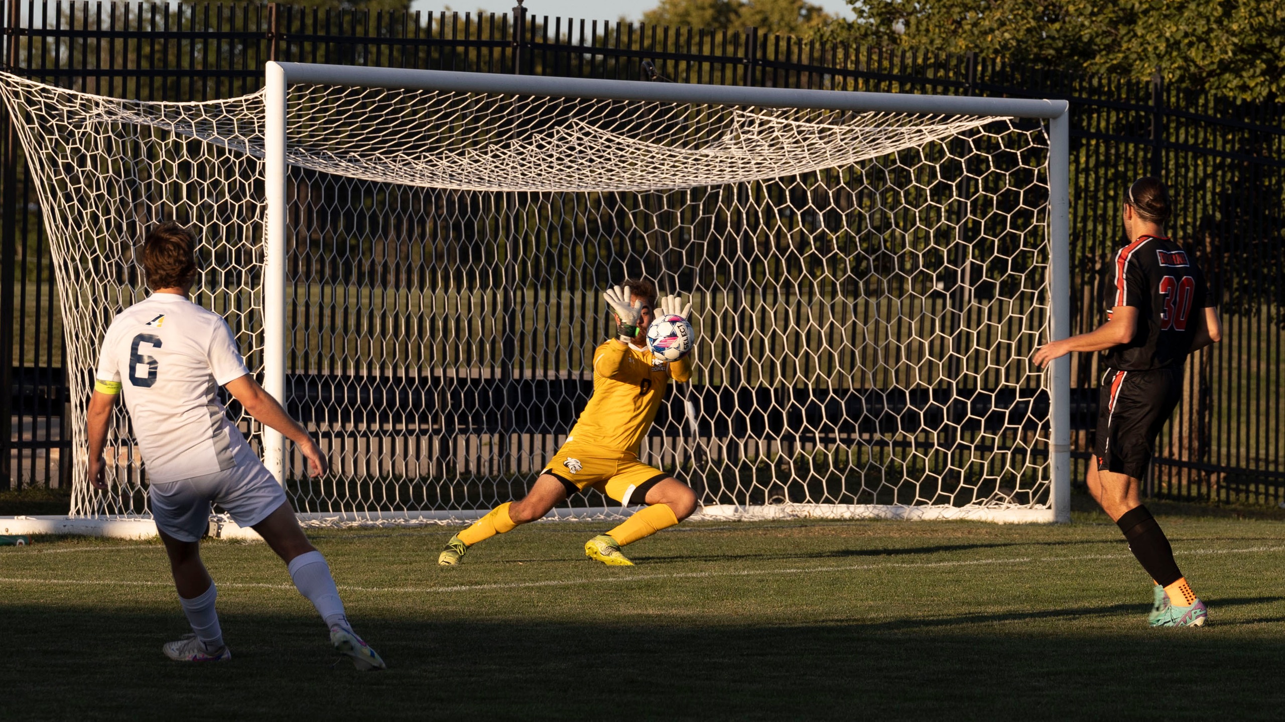 Graceland University Men&rsquo;s Soccer Draws Against MidAmerica Nazarene, 2-2