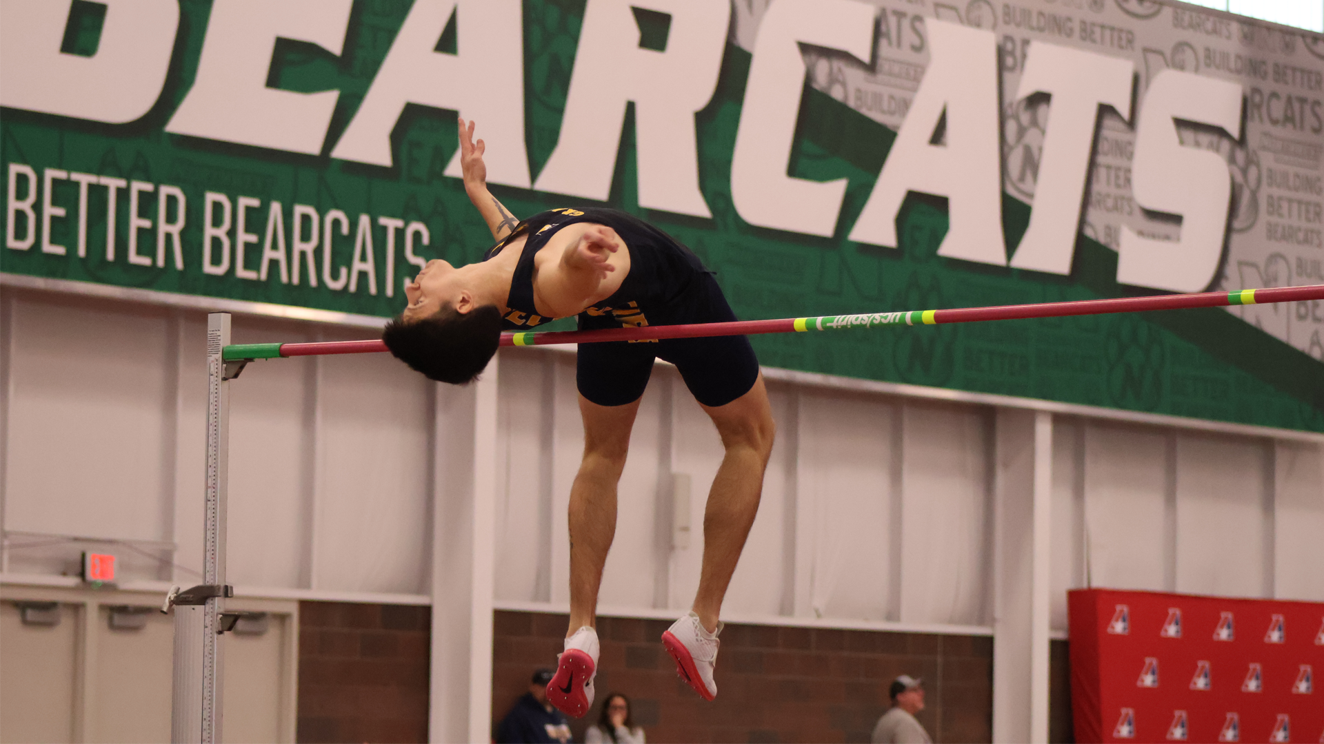 Men&rsquo;s Track and Field Concludes at the Heart Conference Championship; Millslagle and Alexander Take First