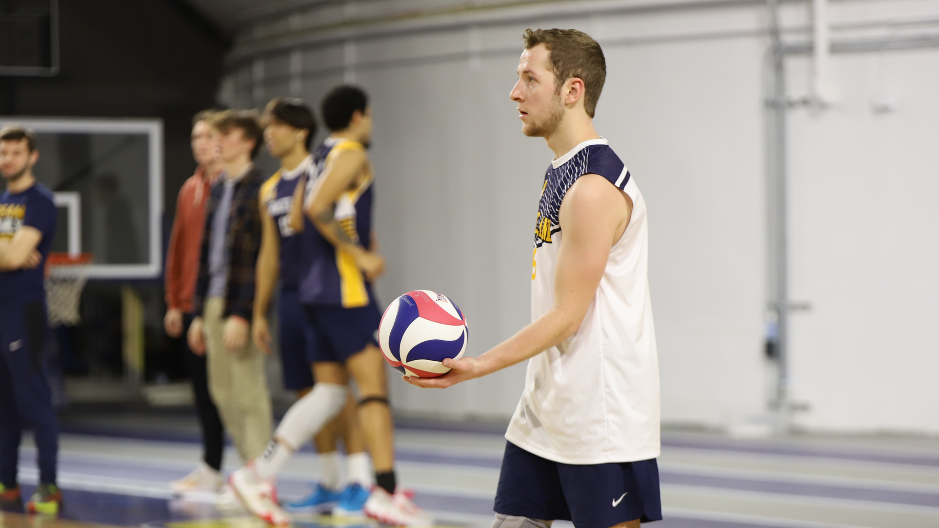 Men's Volleyball Sunk by the No. 1 Vikings