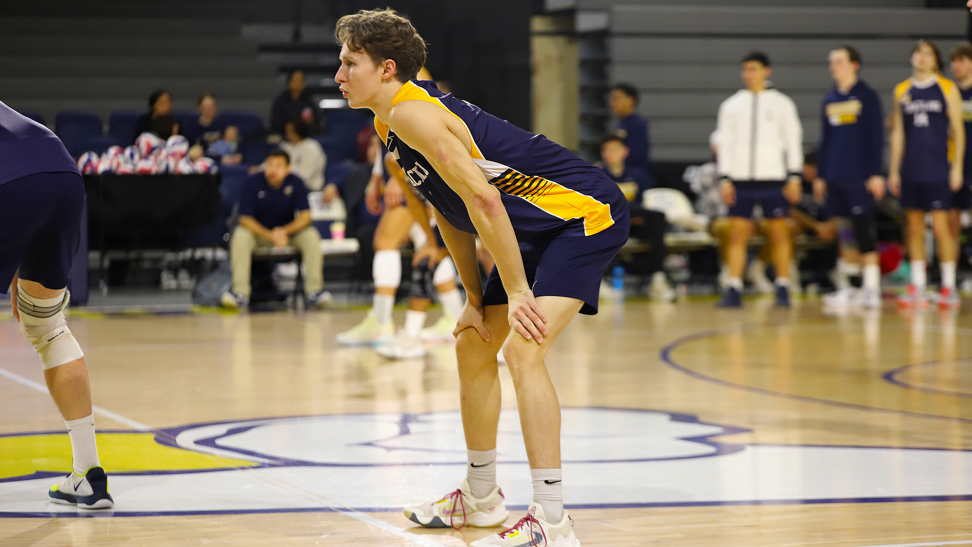 Men&rsquo;s Volleyball Sweeps at the Graceland Triangular