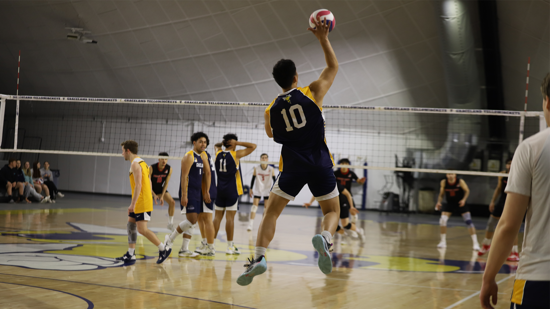 Men&rsquo;s Volleyball Stopped by Grand View