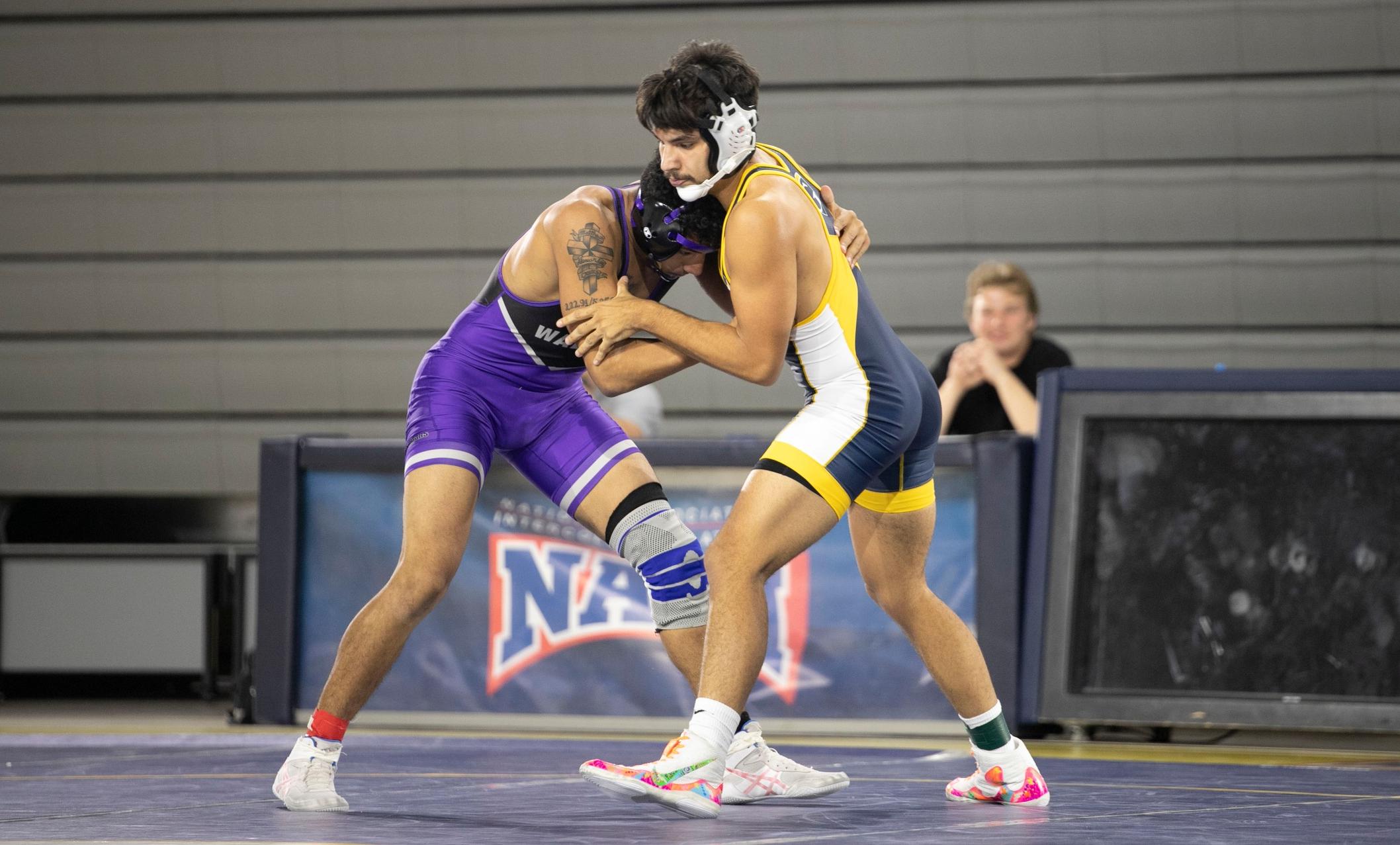 Wrestling Fall to the Vikings