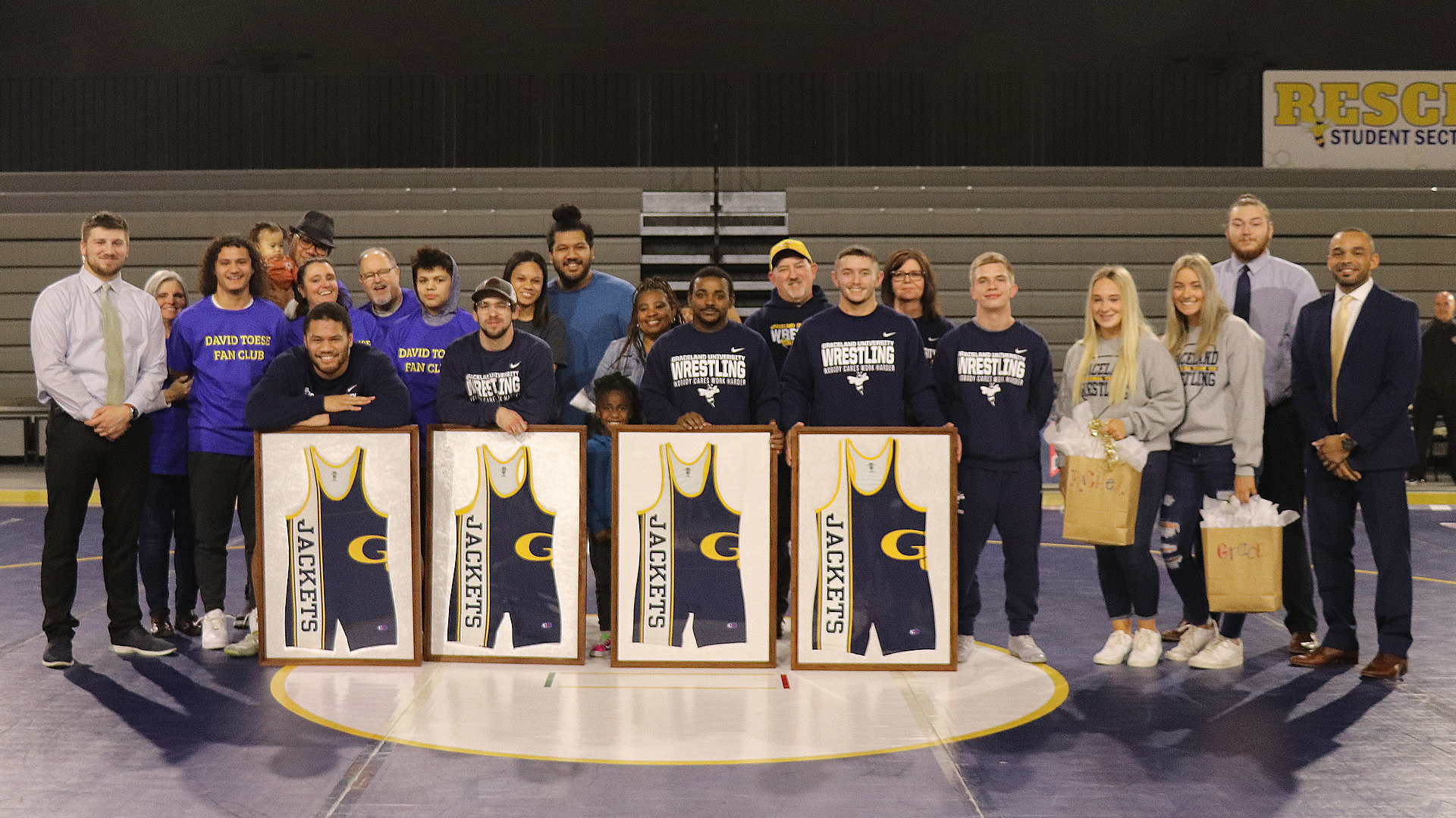Men's Wrestling Stings the Tigers on Senior Night