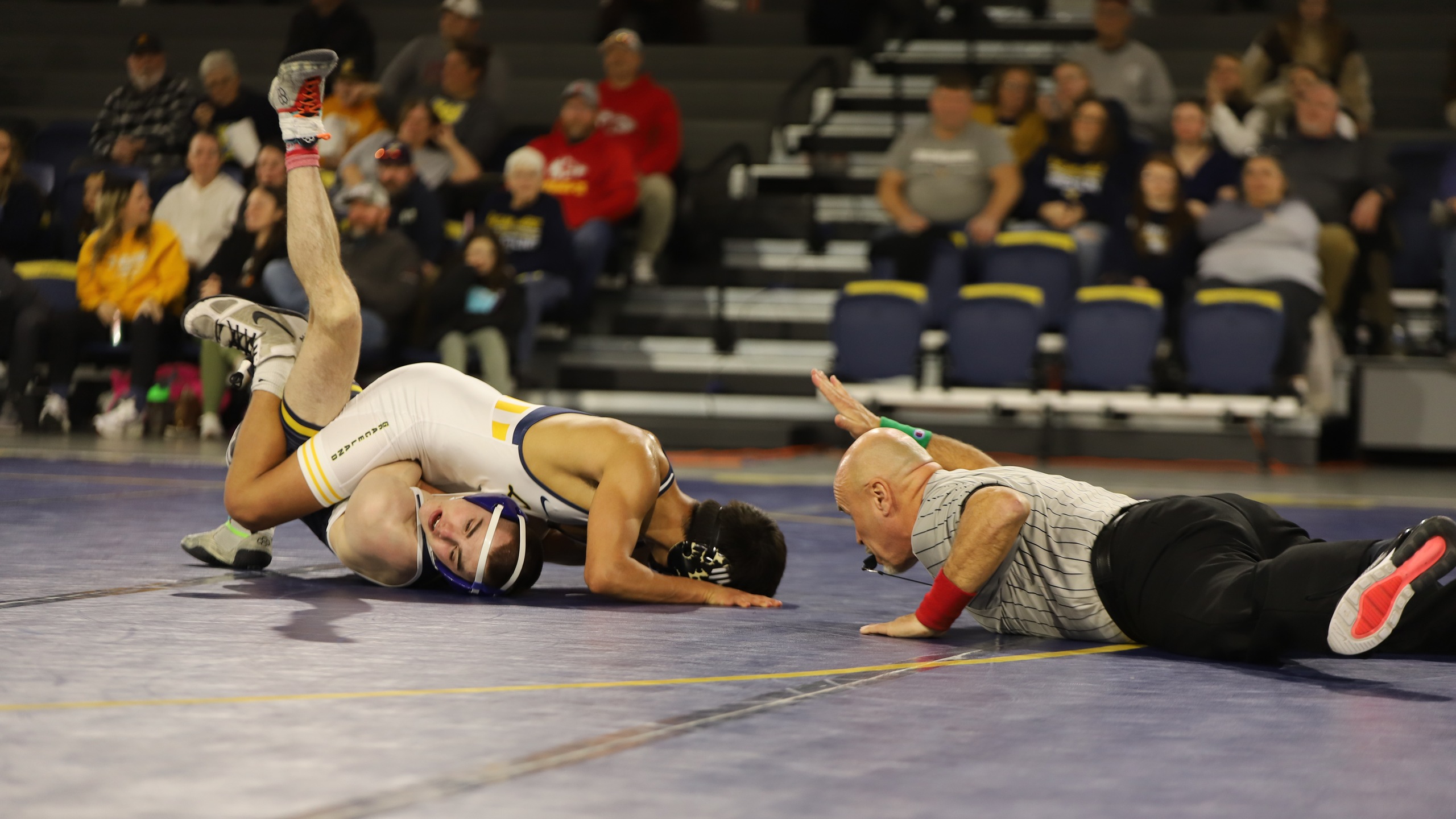 #24 GU Wrestling Dominates William Penn in Home Dual Victory