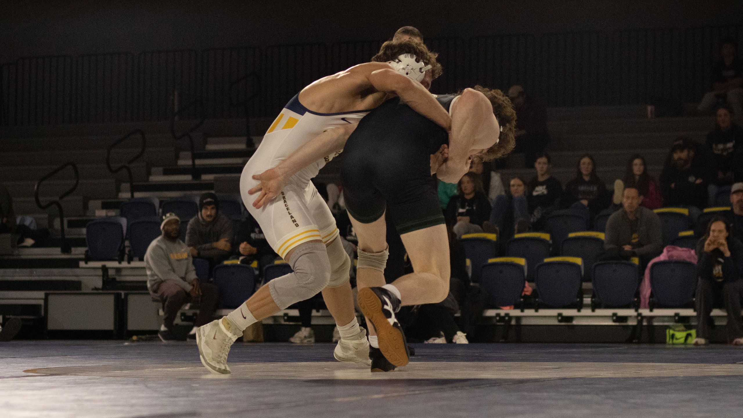 Graceland Wrestling Competes at Central Last Chance Invitational