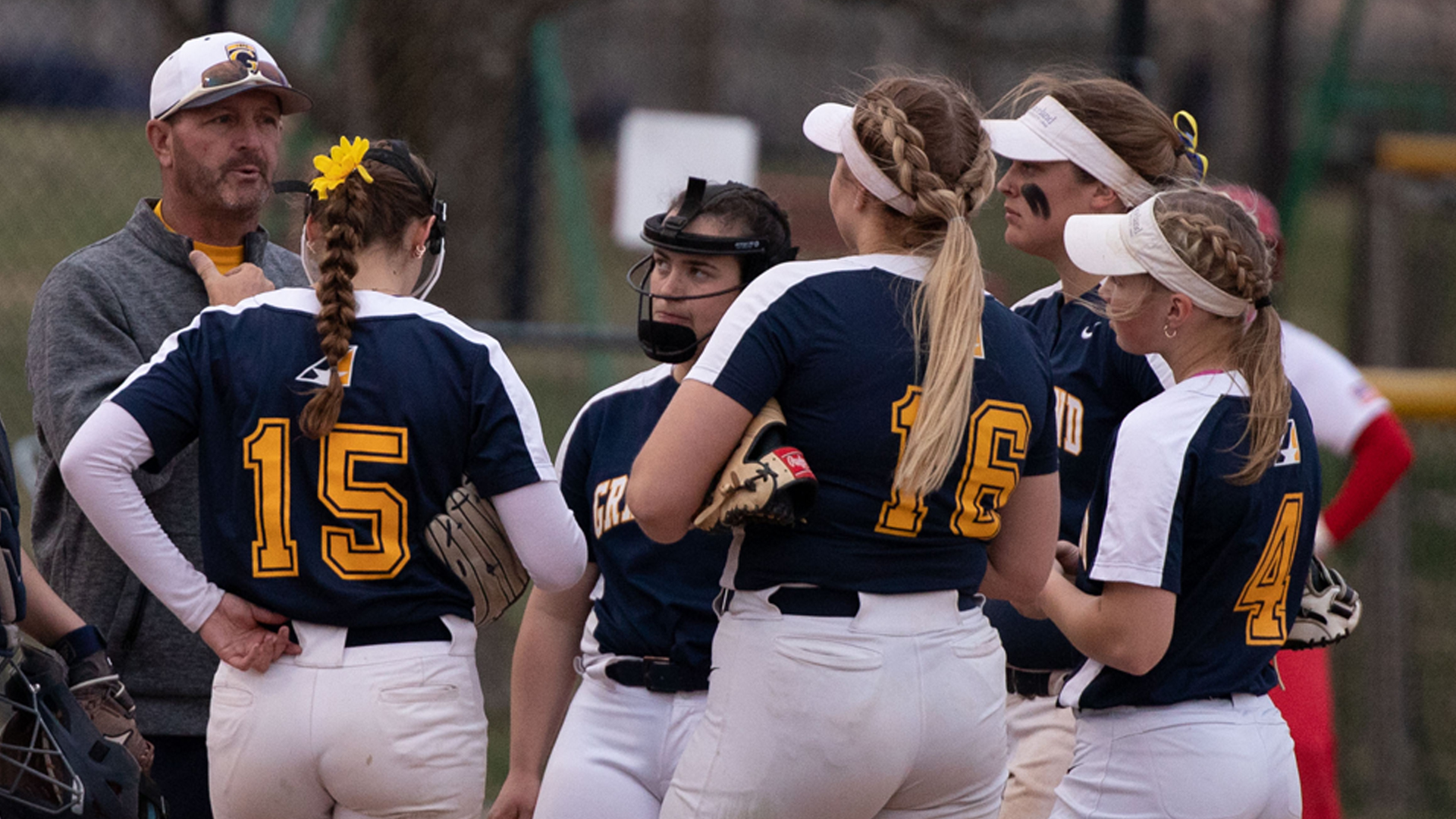 Softball Shoots Down the Stars; Bested by Owls