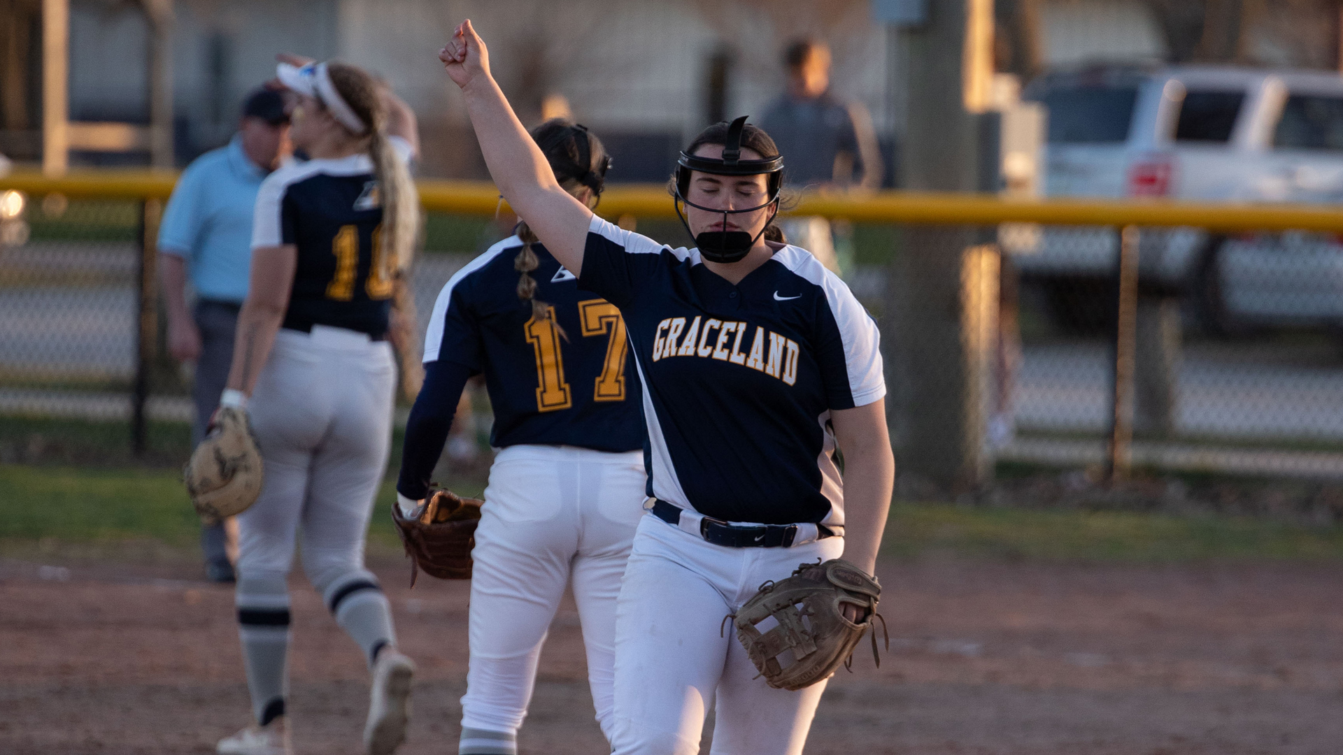 Softball Swept the Day; Both Games Ended in Five-Innings