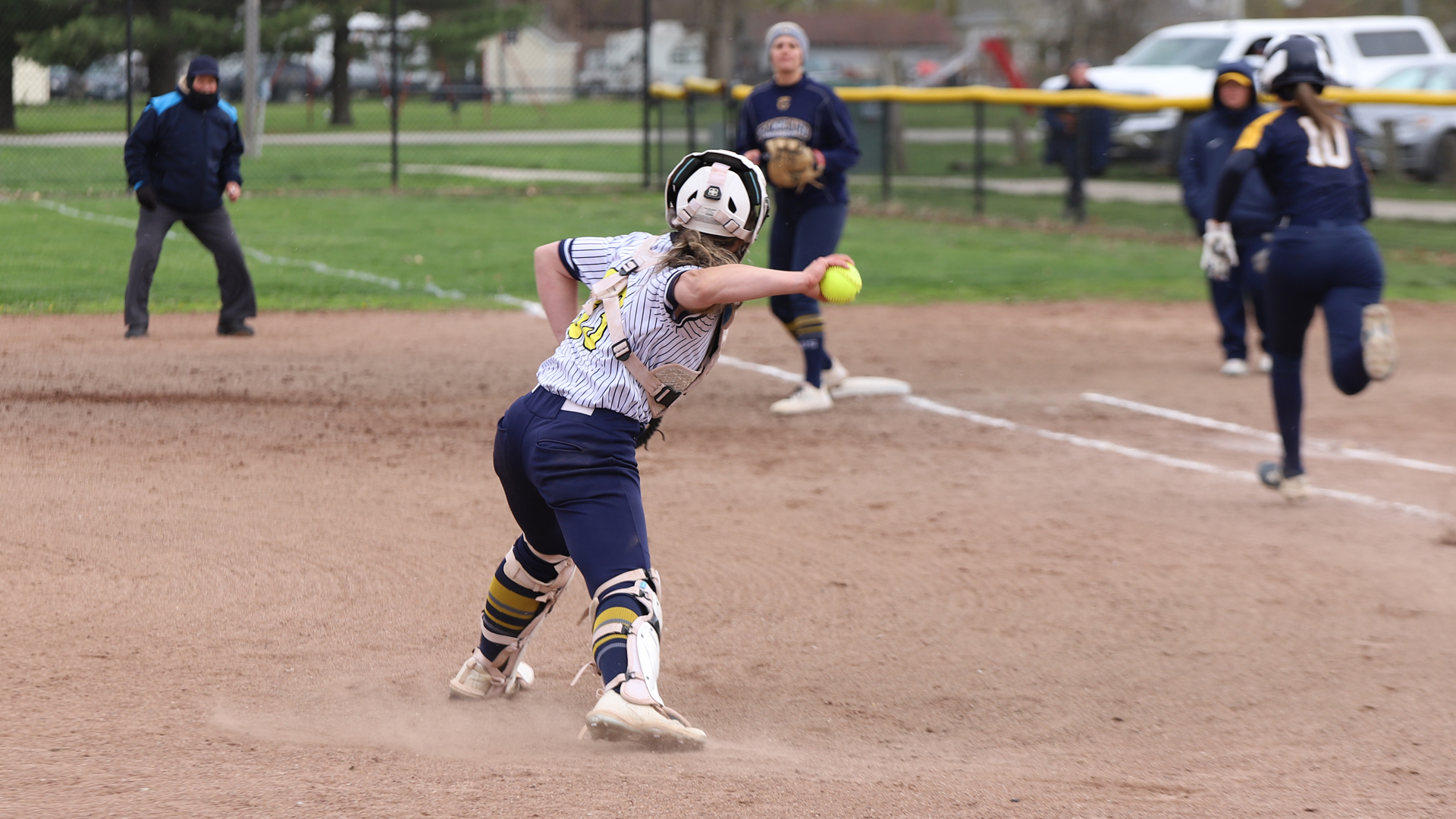 Softball Taken Down by the Statesmen
