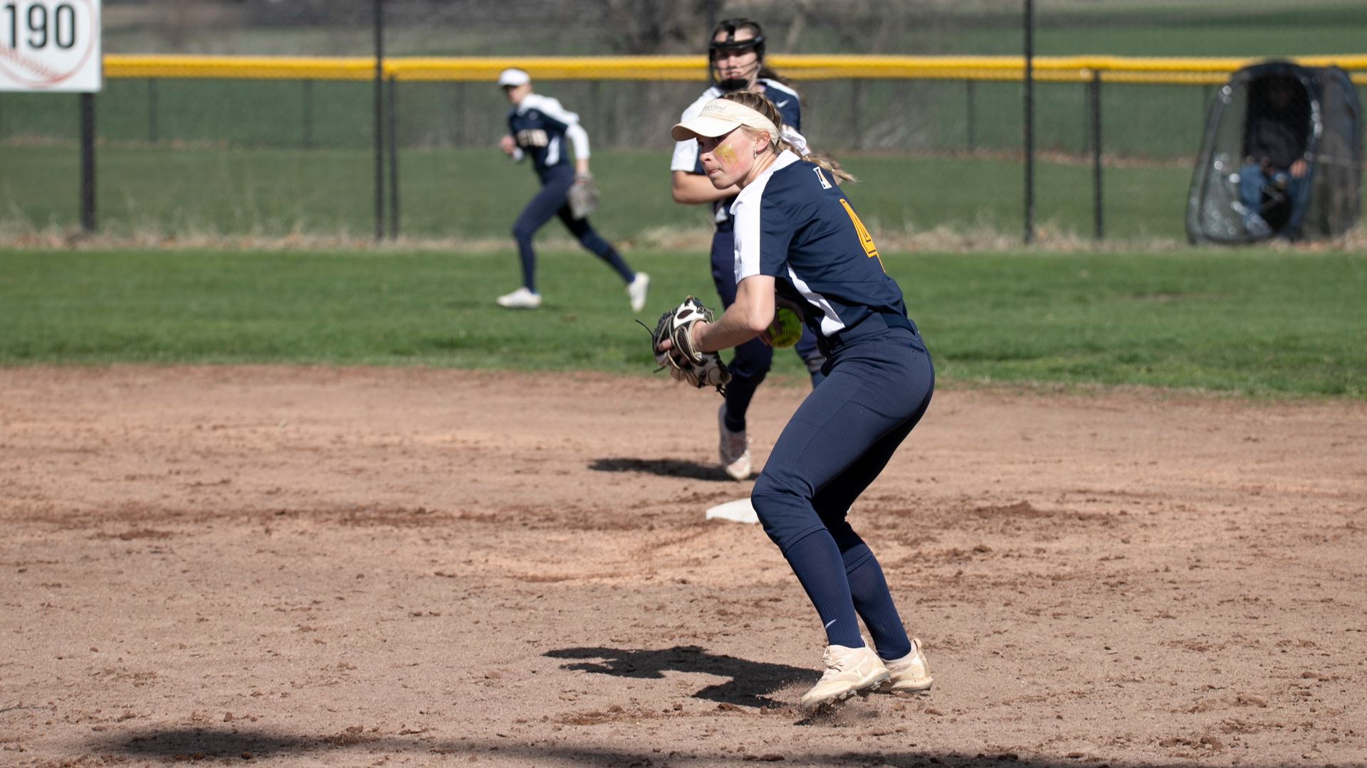 Softball Halted by William Penn in Doubleheader