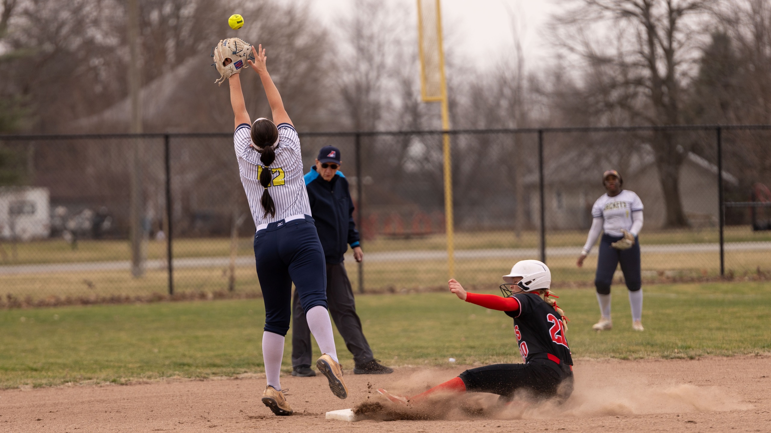 Late-Inning Rally Falls Short as GU Drops Extra-Inning Contest to Culver-Stockton