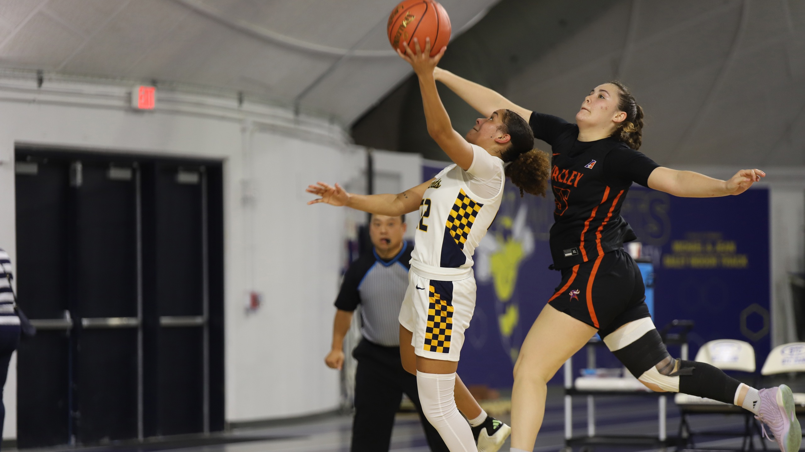 Graceland Falls to Missouri Valley Despite Strong Fourth Quarter