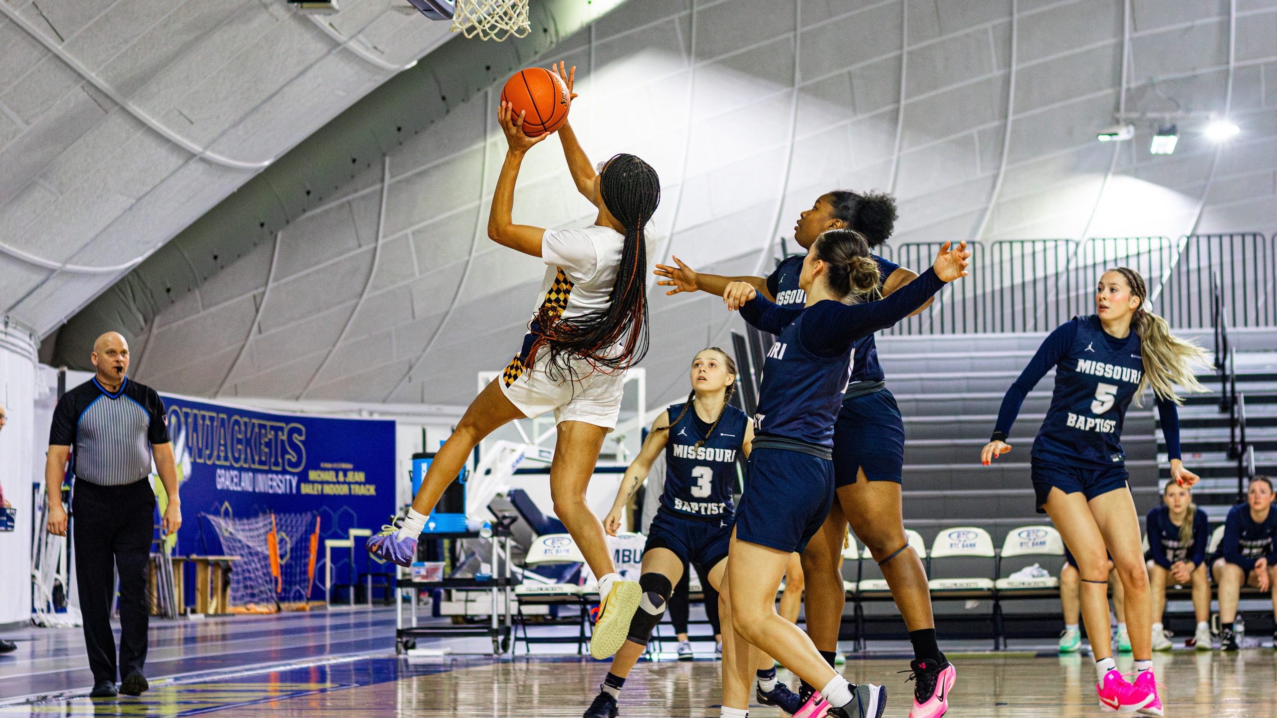 Graceland Falls to Park University Despite Strong First Quarter Start