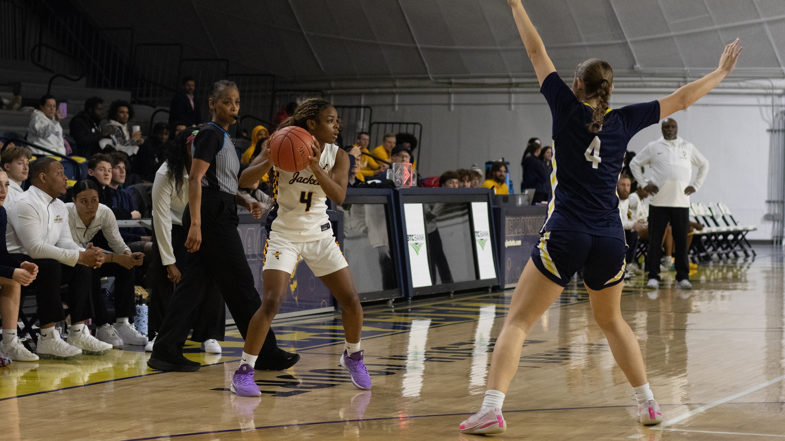 Graceland Battles Back in Narrow Loss to Mount Mercy, 62&ndash;58