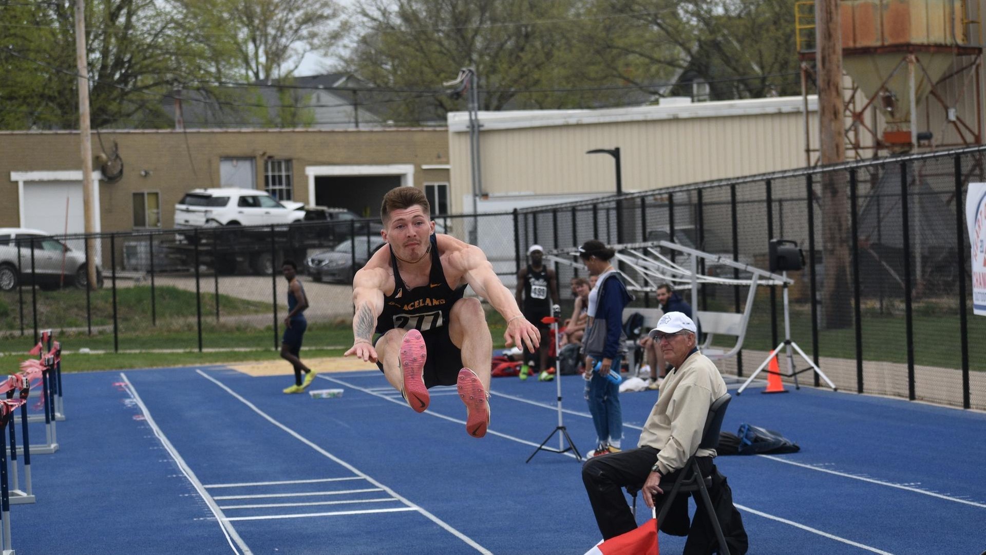 Men's Track and Field Ends Day at the Concordia Last Chance Meet
