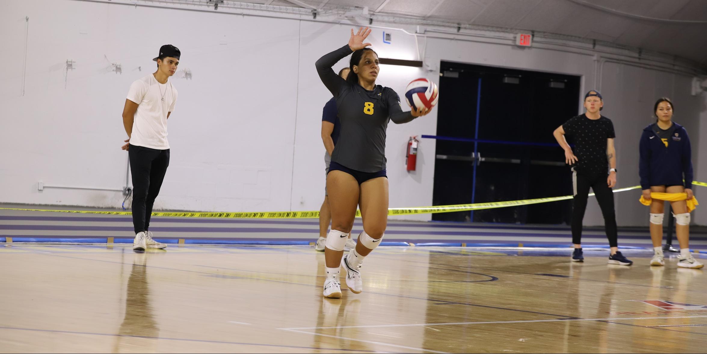Women's Volleyball Falls to Vikings
