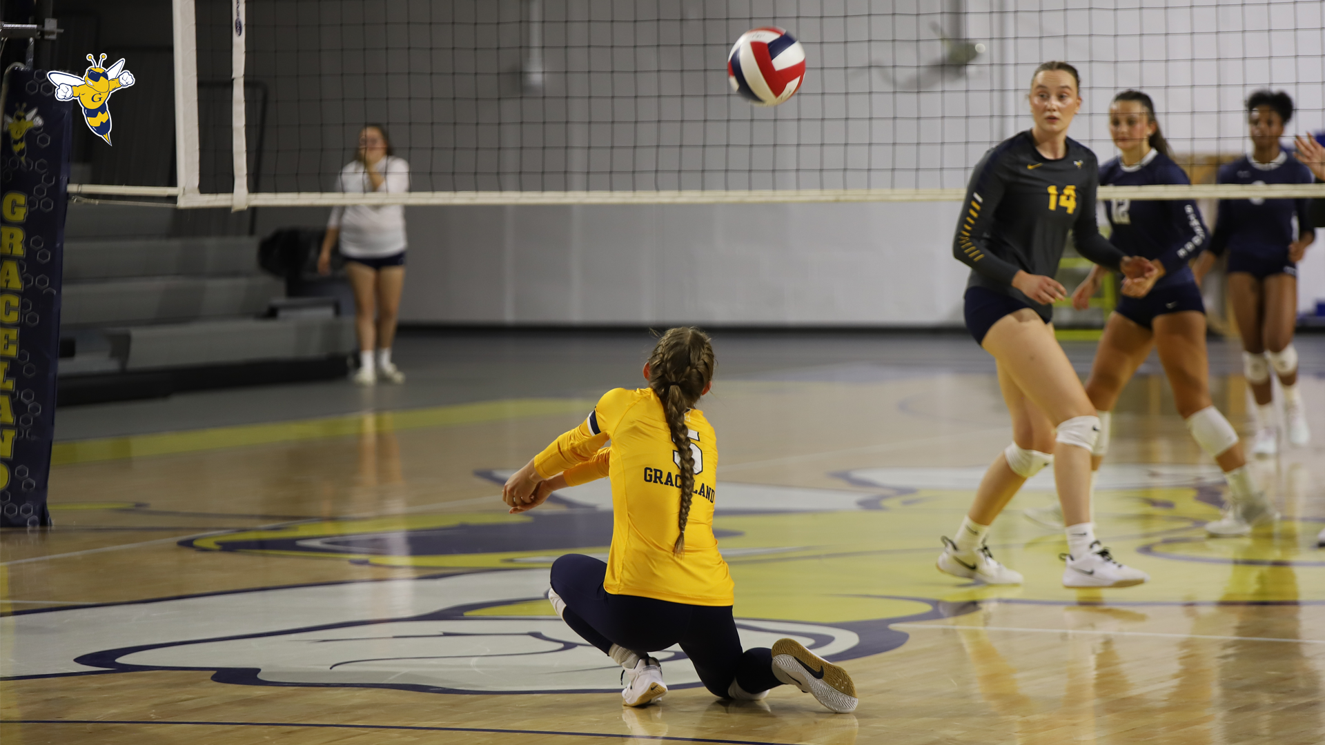 Women&rsquo;s Volleyball Takes on St. Ambrose in Season Opener