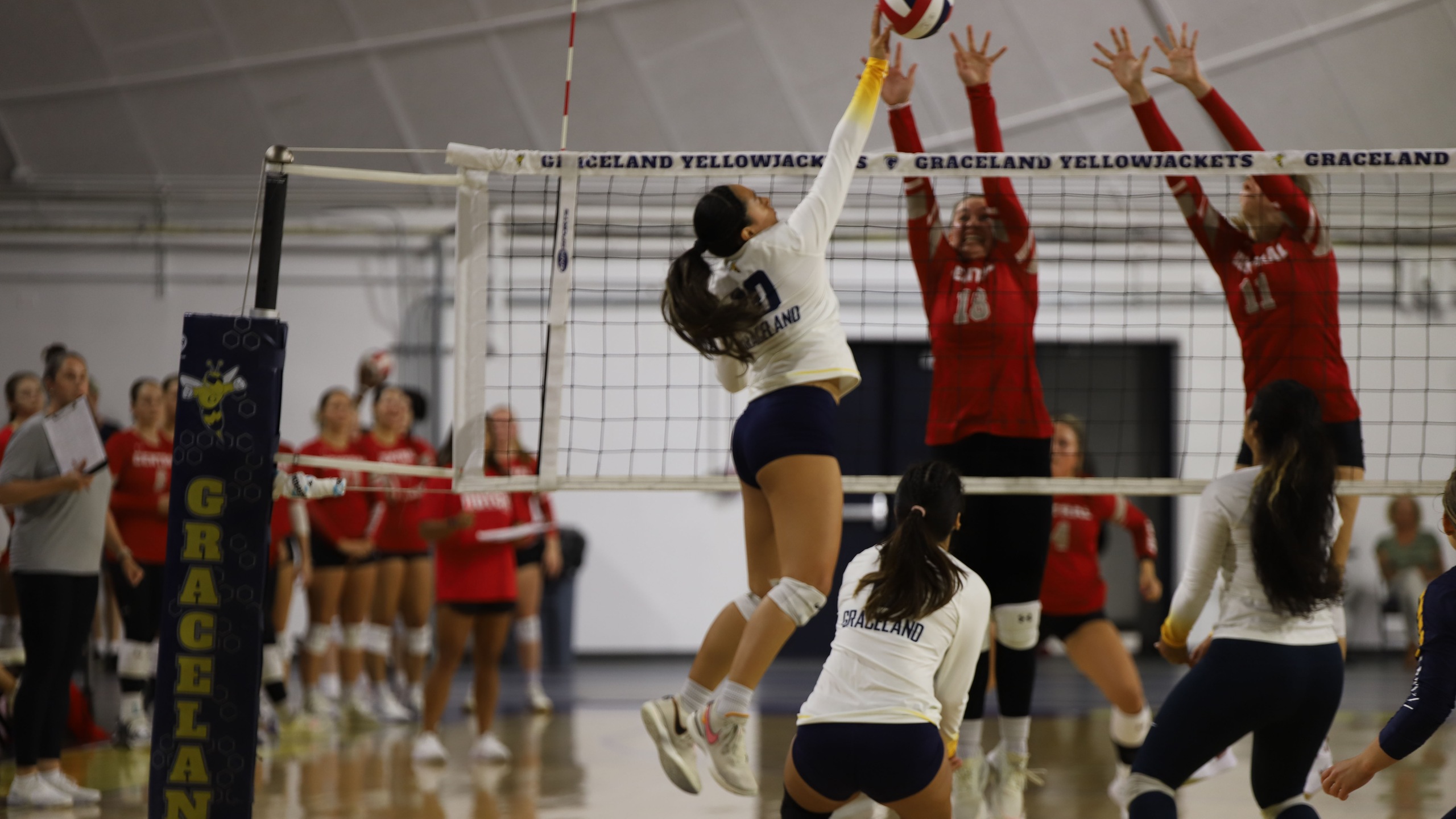 Graceland Volleyball Falls to Culver-Stockton in Straight Sets